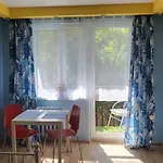 Studiospanie Kapitana Z Balkonem Na Parterze Apartmán