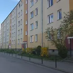 Studiospanie Kapitana Z Balkonem Na Parterze * 그단스크