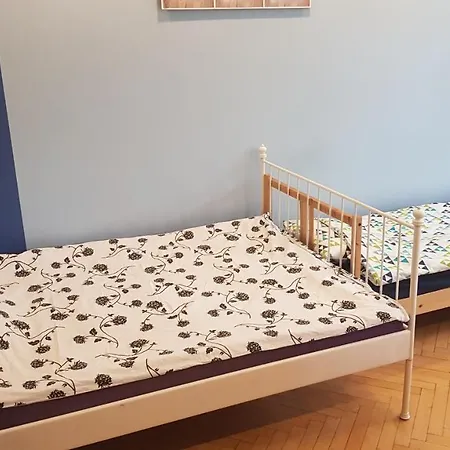 Studiospanie Kapitana Z Balkonem Na Parterze