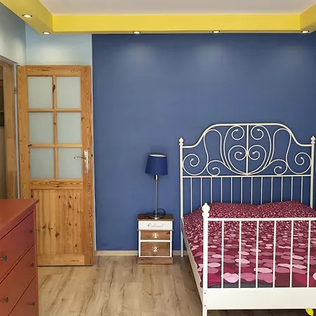 Studiospanie Kapitana Z Balkonem Na Parterze *